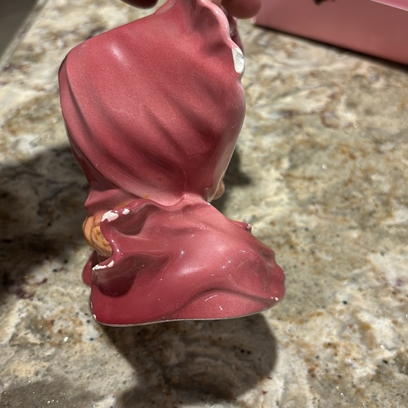 Vintage lady head vase. Just under 6 inches tall. Made in Japan. - Picture 5 of 7